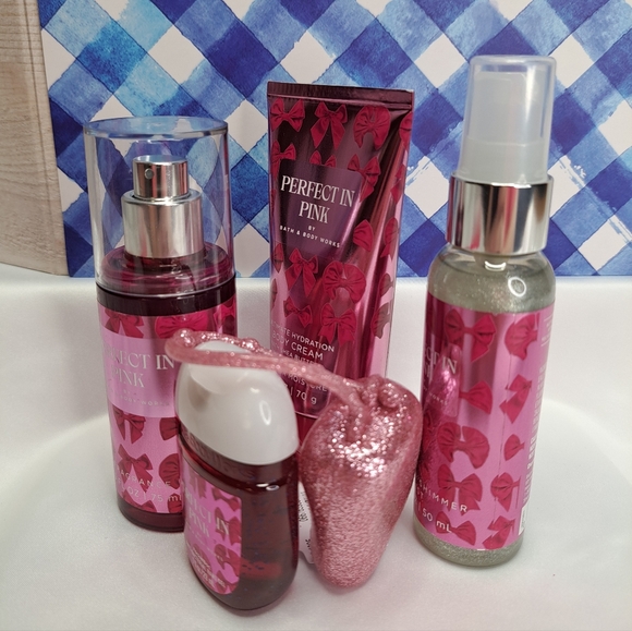 BATH & BODY WORKS 'PERFECT IN PINK' 5-PIECE TRAVEL SIZE GIFT SET LIMITED-EDITION - Picture 5 of 12